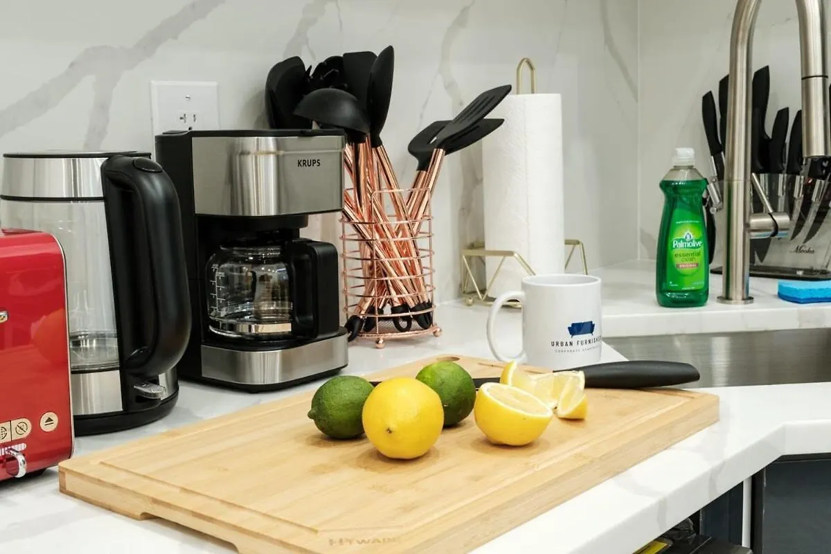 317-4B New 1 Bedroom Prime Upper East Wd Walk 2 C Park New York