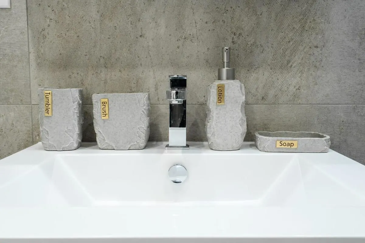 317-4B New 1 Bedroom Prime Upper East Wd Walk 2 C Park 뉴욕 0*,  미국